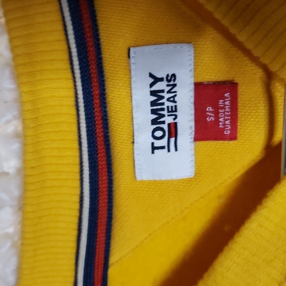 Tommy Hilfiger yellow pullover sweater small - Picture 5 of 9